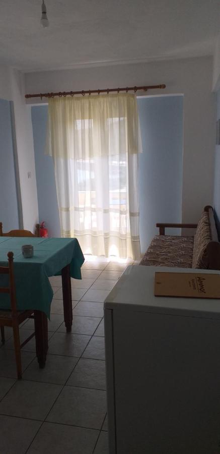 Ammos Apartments อายิโอสนิโกลาโอส ภายนอก รูปภาพ